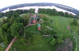 Farmhouse "Hutorok u ozera" ("The farm by the lake") 